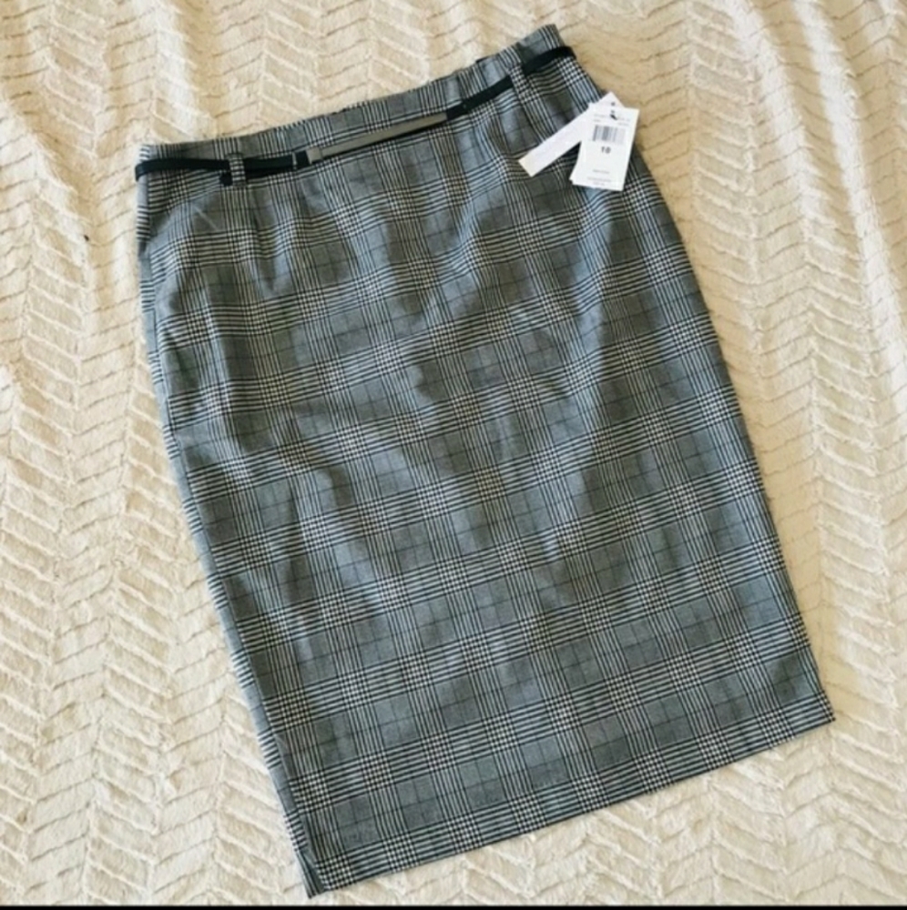 Amanda & Chelsea Pencil Skirt size 10 - Picture 3 of 4
